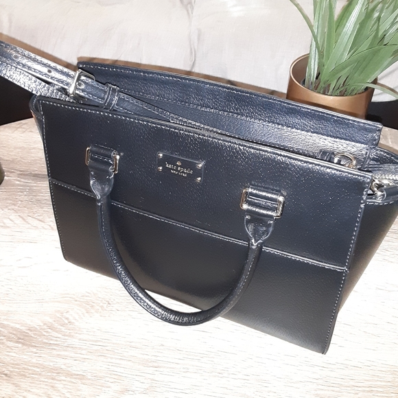 Gone Tomorrow! Large Kate Spade Black Bag - Picture 8 of 8